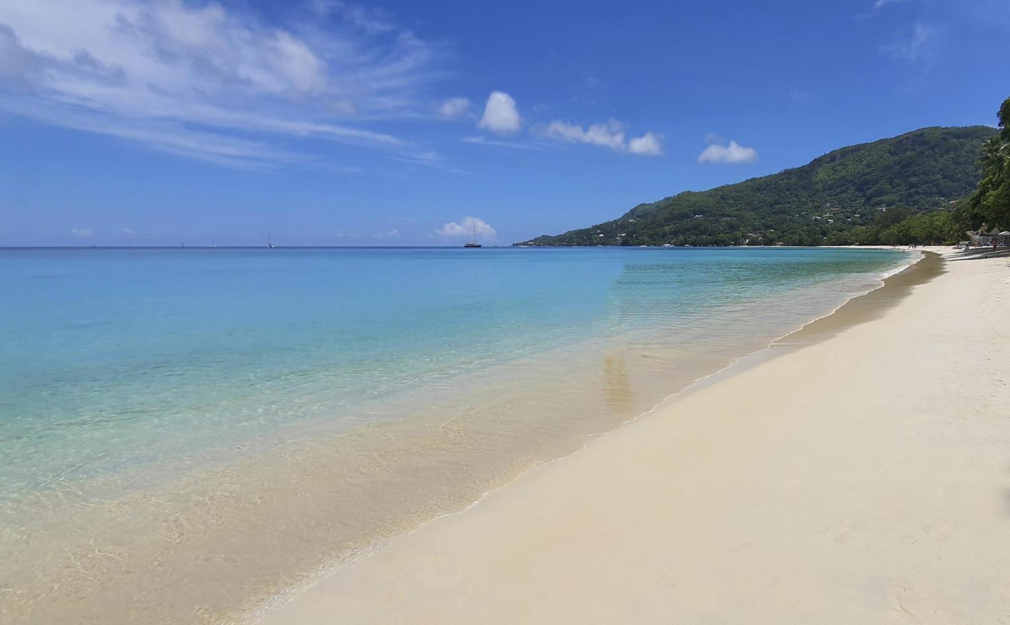 Chateau Elysium Hotel Beau Vallon  Exterior photo