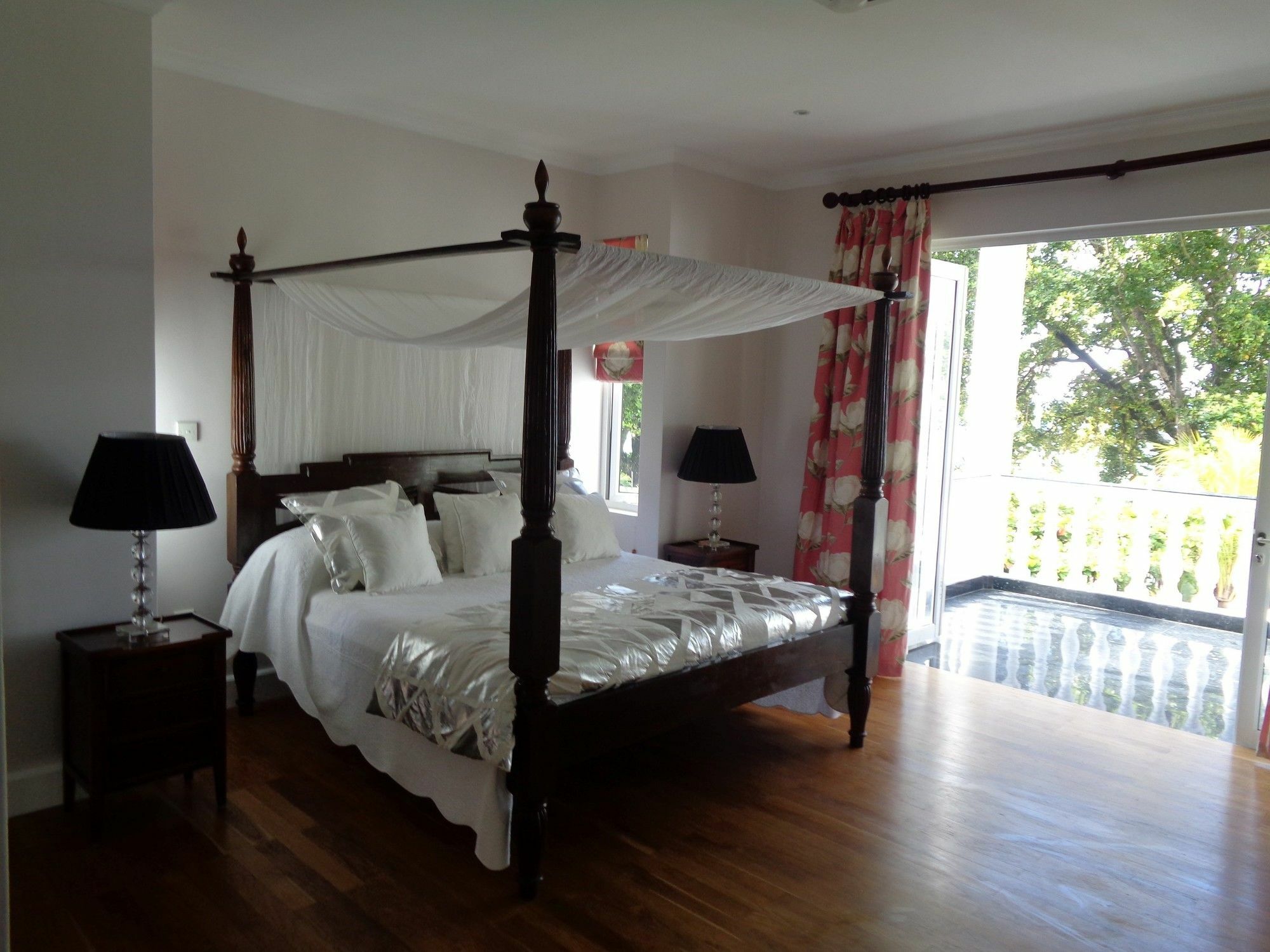 Chateau Elysium Beau Vallon  Exterior photo