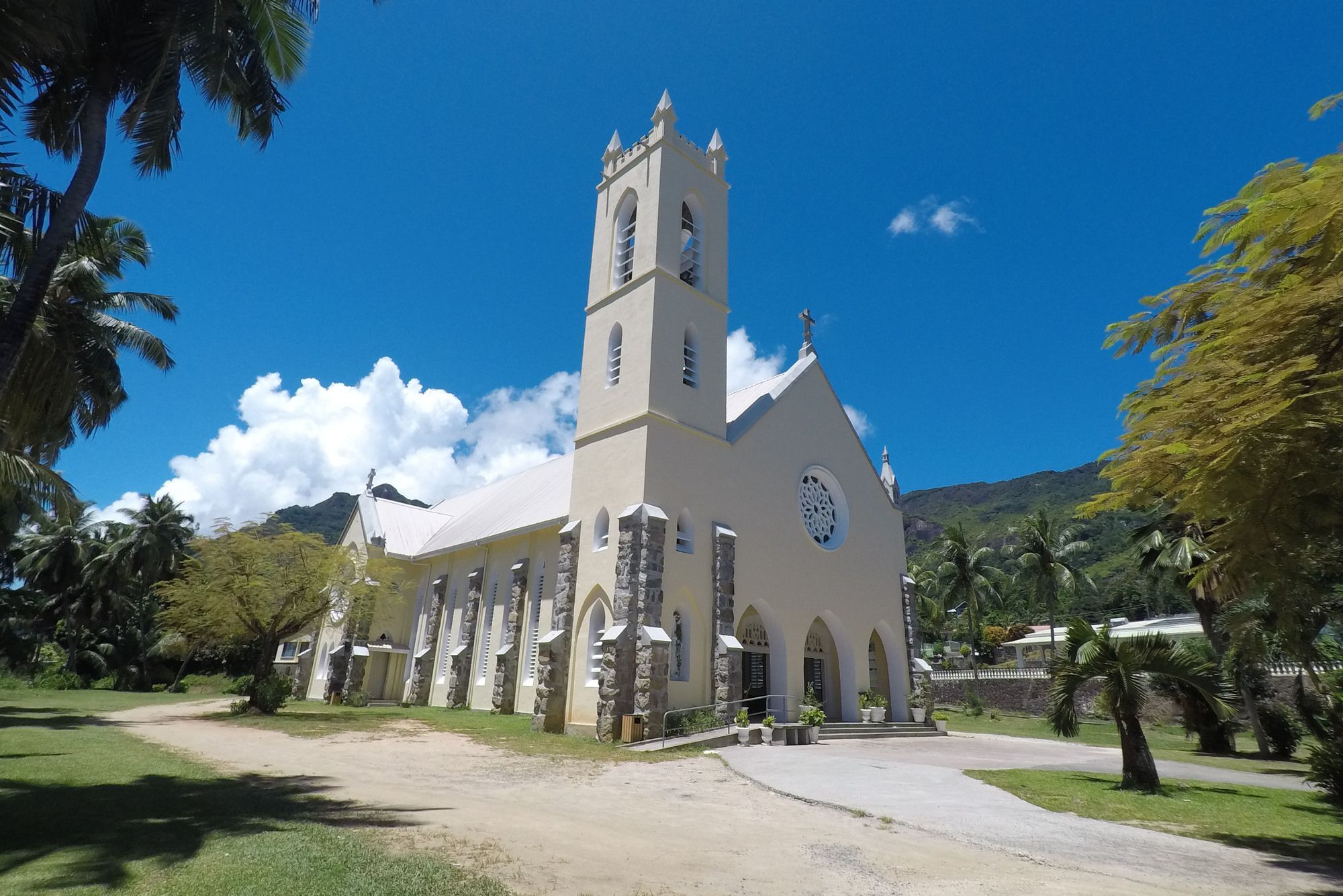 Chateau Elysium Hotel Beau Vallon  Exterior photo