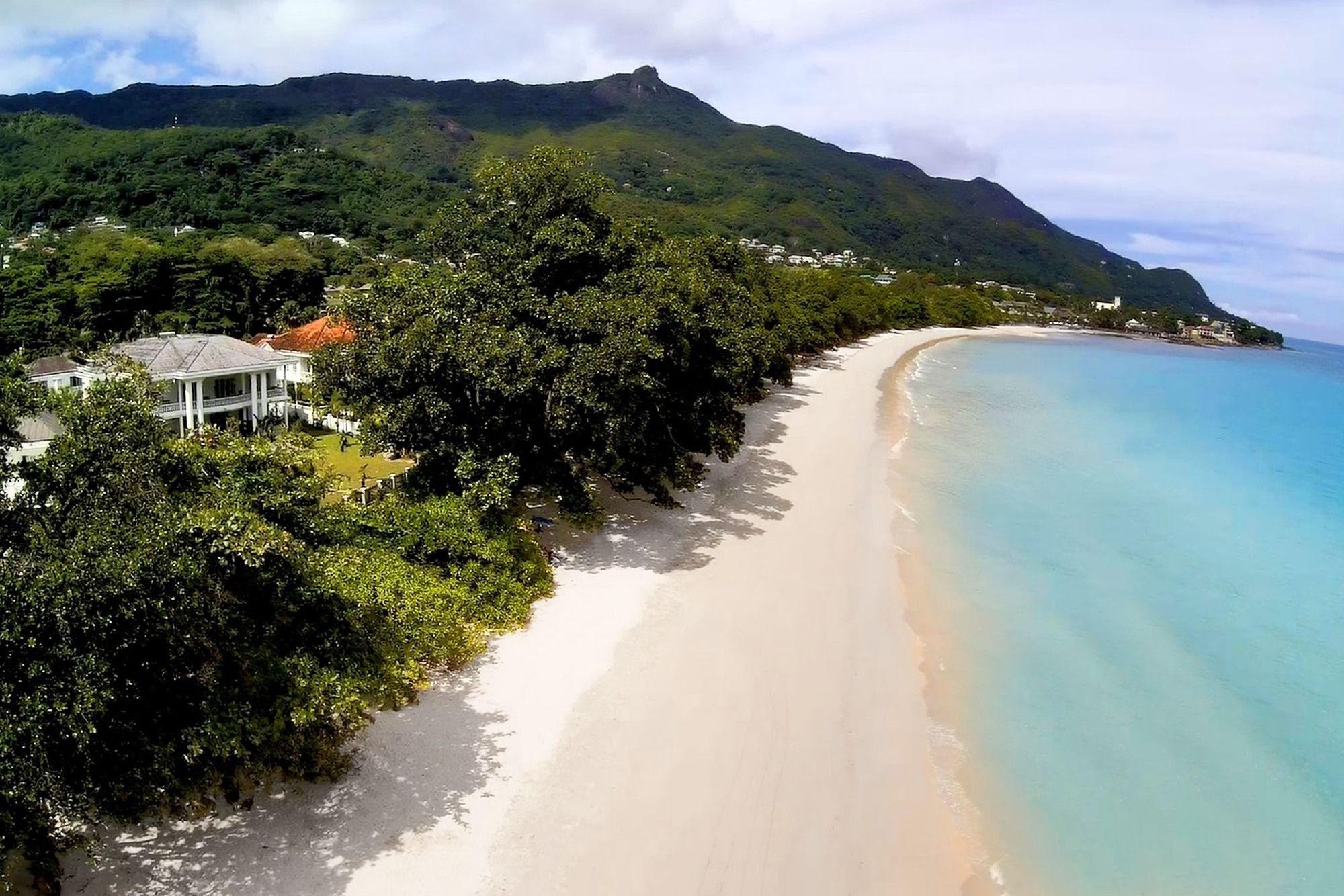 Chateau Elysium Hotel Beau Vallon  Exterior photo